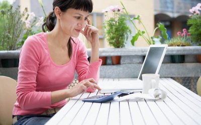 Answers for Connecticut Business Owners: Can I Put Personal Money in My Business Account?